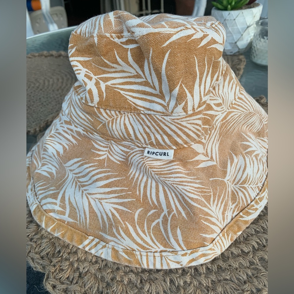 RIP CURL Bucket Hat